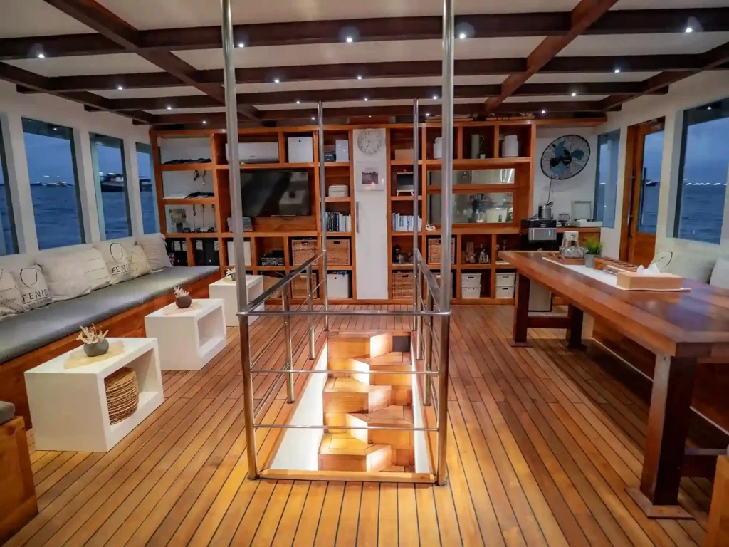 Fenides Phinisi - Luxury Phinisi Komodo Charter 2026